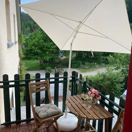 Waldfrieden * ザールブルク